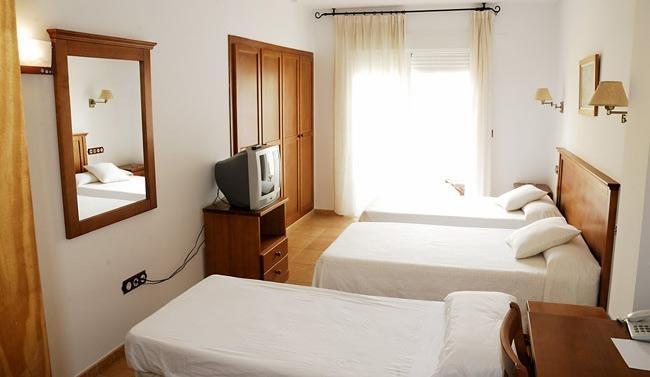 Hotel Donde Caparros Carboneras Chambre photo