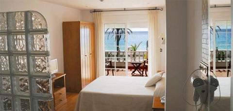 Hotel Donde Caparros Carboneras Chambre photo