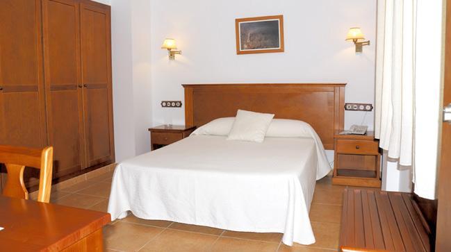Hotel Donde Caparros Carboneras Chambre photo