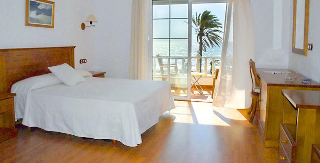 Hotel Donde Caparros Carboneras Chambre photo